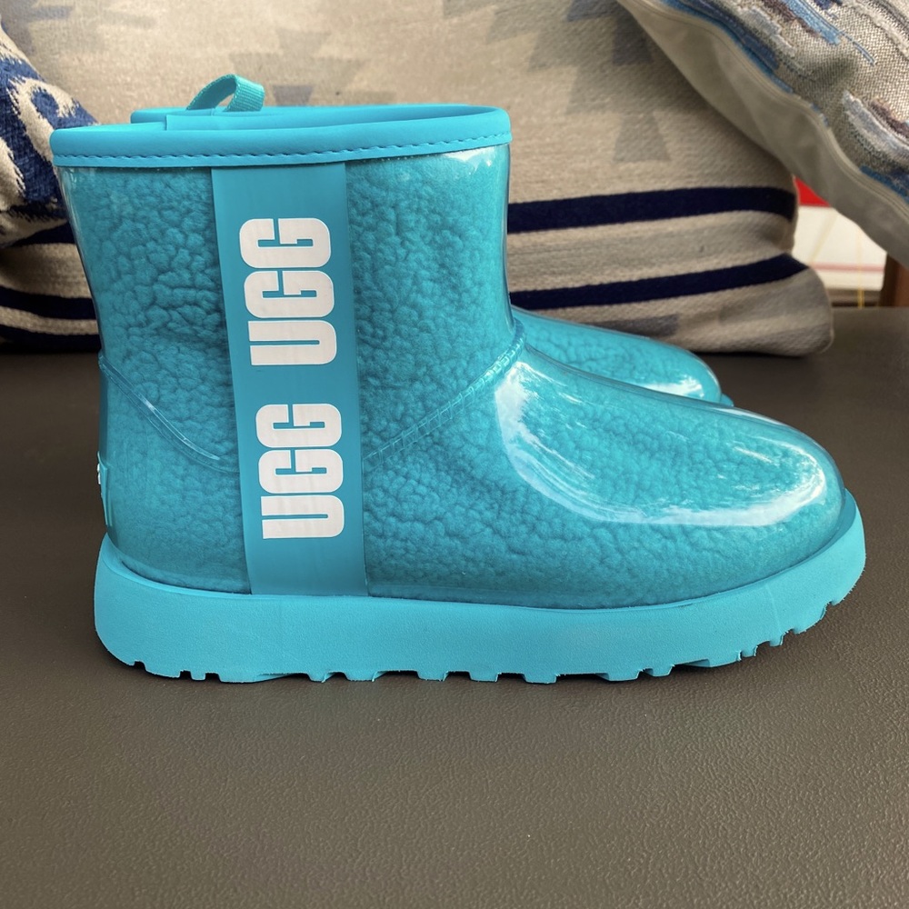 UGG Classic mini clear teal blue WOMEN boot size 5M NEW